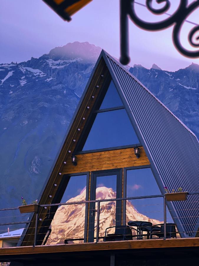 Hotel Pyramid Kazbegi Extérieur photo