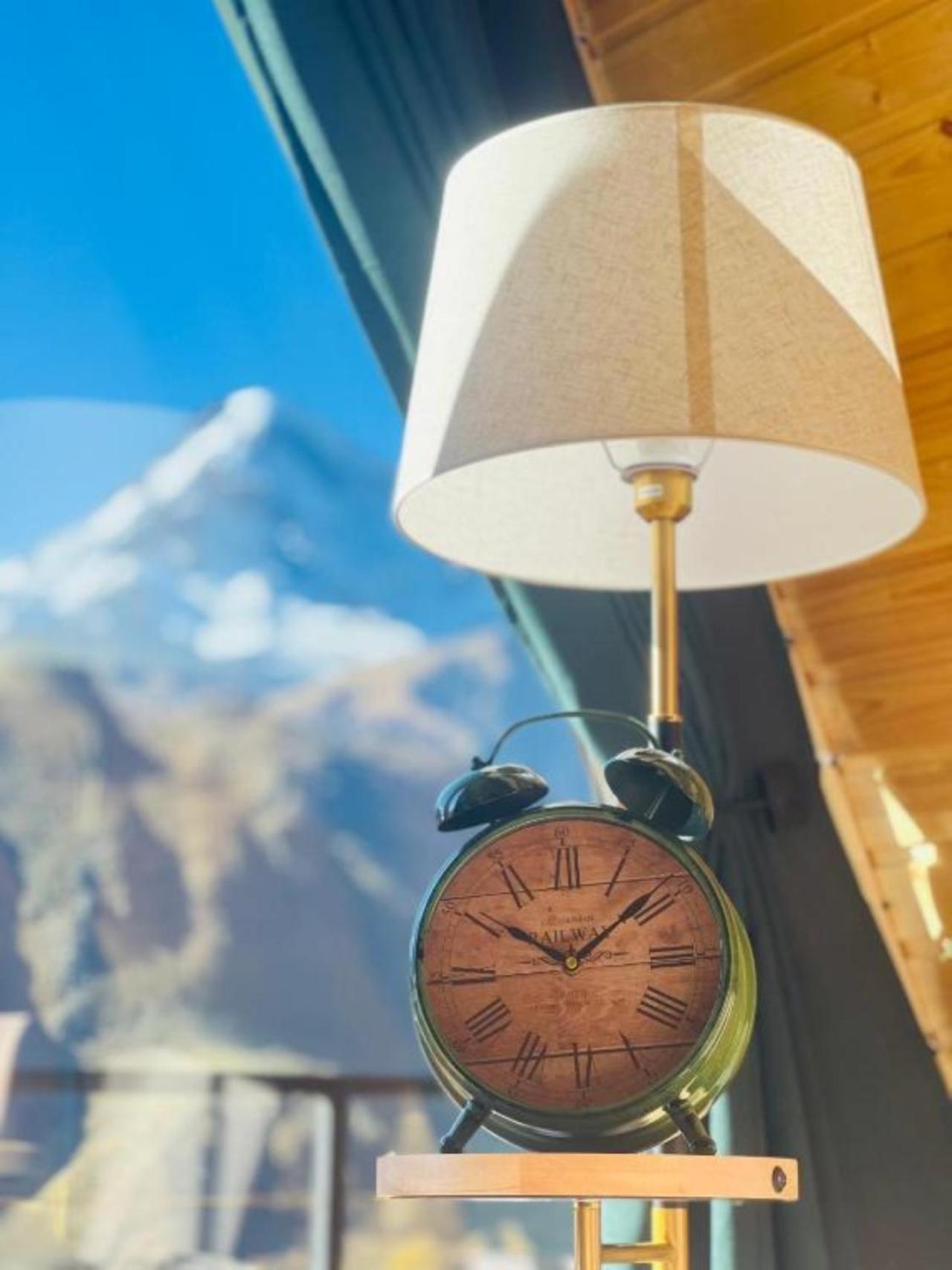Hotel Pyramid Kazbegi Extérieur photo